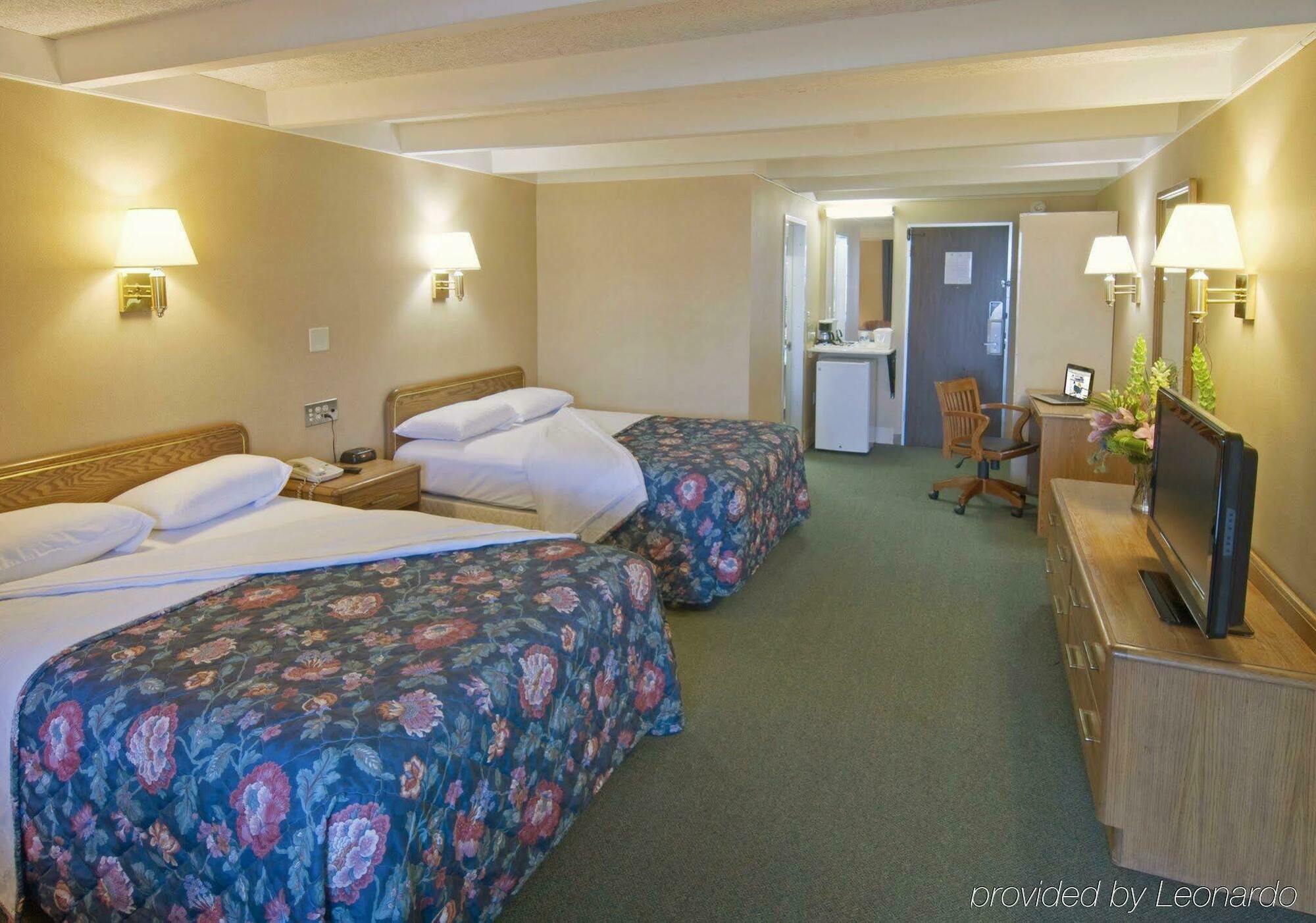 Americas Best Value Inn - Campus View О-Клэр Номер фото